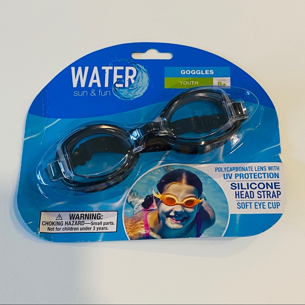 🔥 FREE WITH PURCHASE 🔥  Water Sun & Fun Swimming Googles NWT